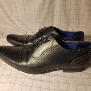 Ted Baker black leather shoes